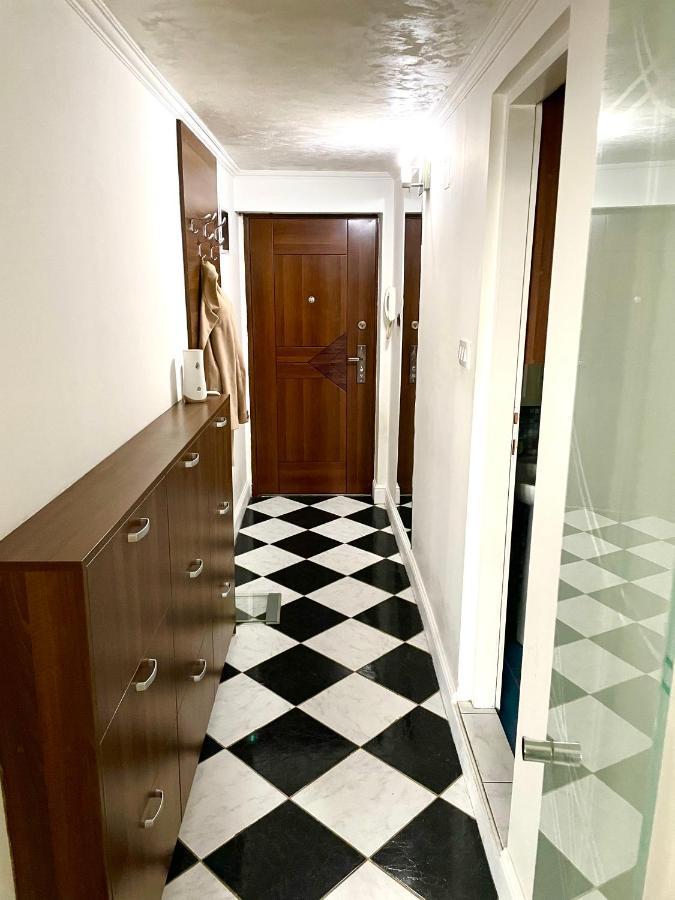 Triangle City Apartment 1 Белград Экстерьер фото